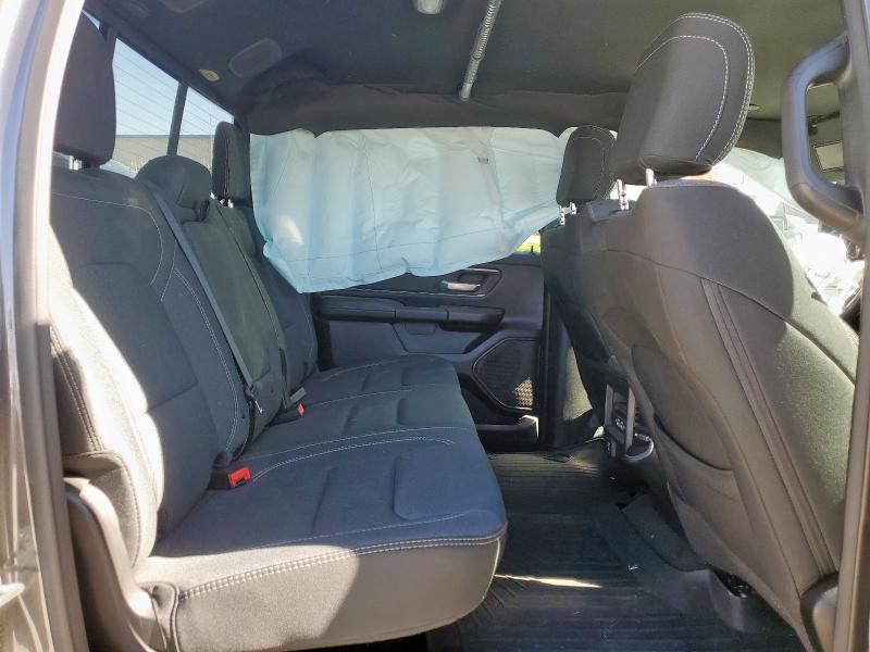 Фото 10 - RAM 1500