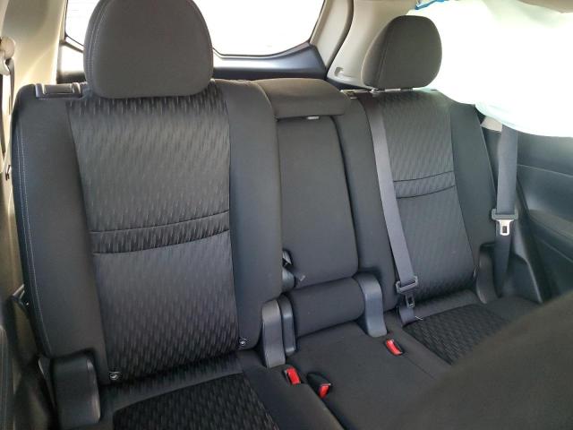 Фото 10 - NISSAN ROGUE