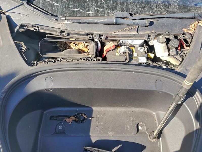 Фото 11 - TESLA MODEL 3