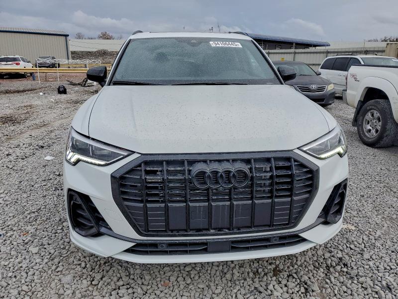 Фото 5 - AUDI Q3