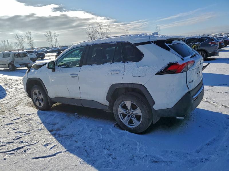 Фото 2 - TOYOTA RAV4