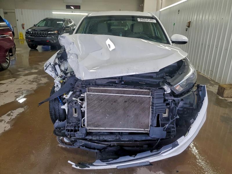 Фото 5 - HYUNDAI TUCSON