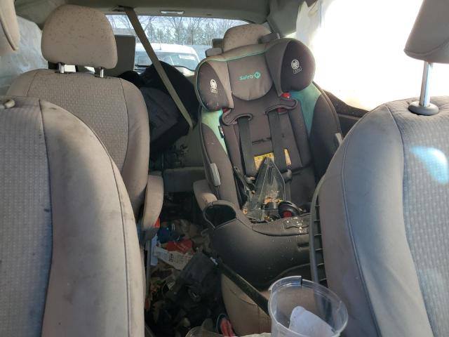 Фото 10 - KIA SEDONA