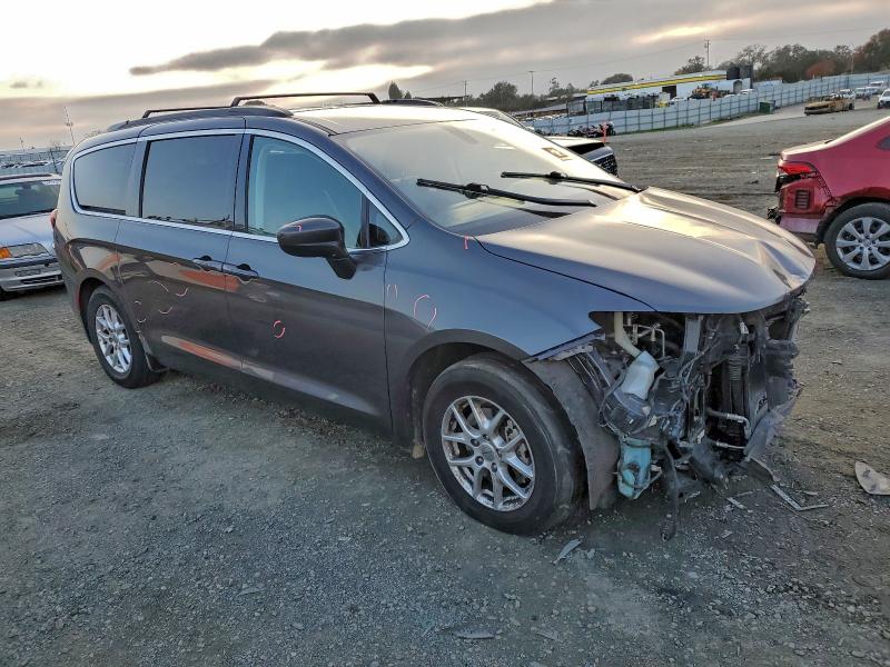 Фото 4 - CHRYSLER MINIVAN