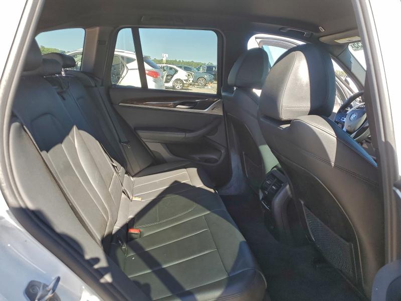 Фото 10 - BMW X3