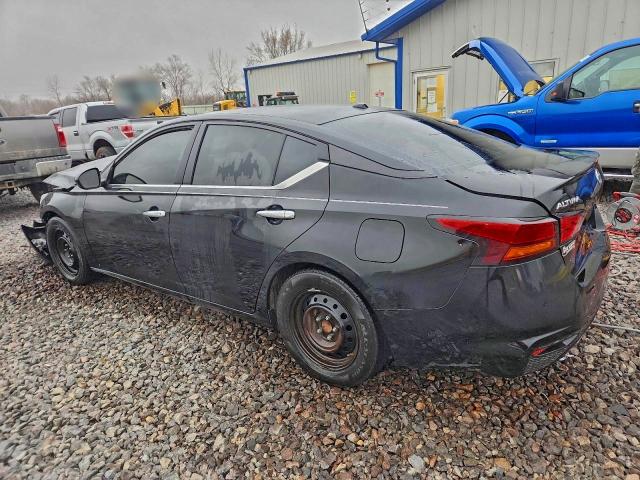 Фото 2 - NISSAN ALTIMA