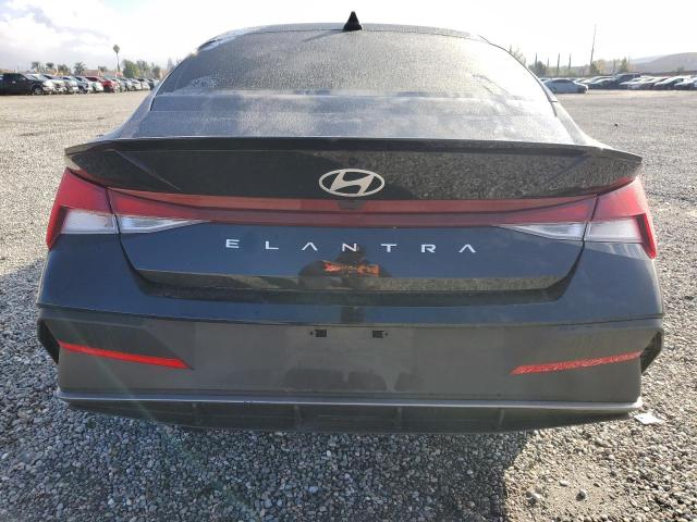 Фото 6 - HYUNDAI ELANTRA