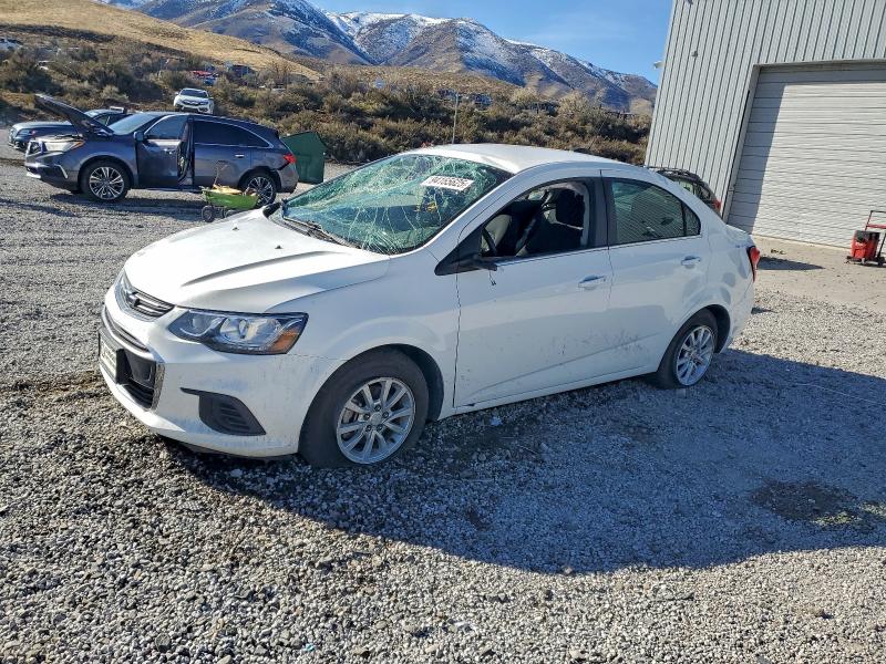 Фото 1 - CHEVROLET SONIC