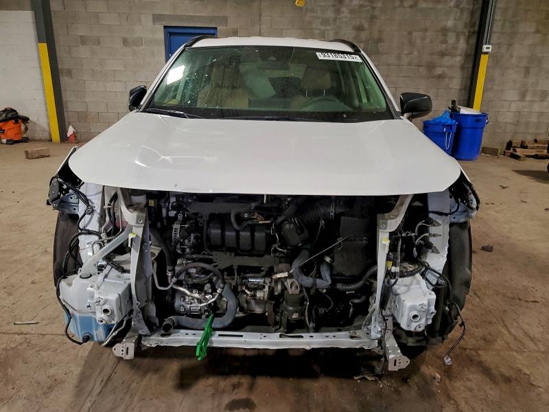 Фото 5 - TOYOTA RAV4