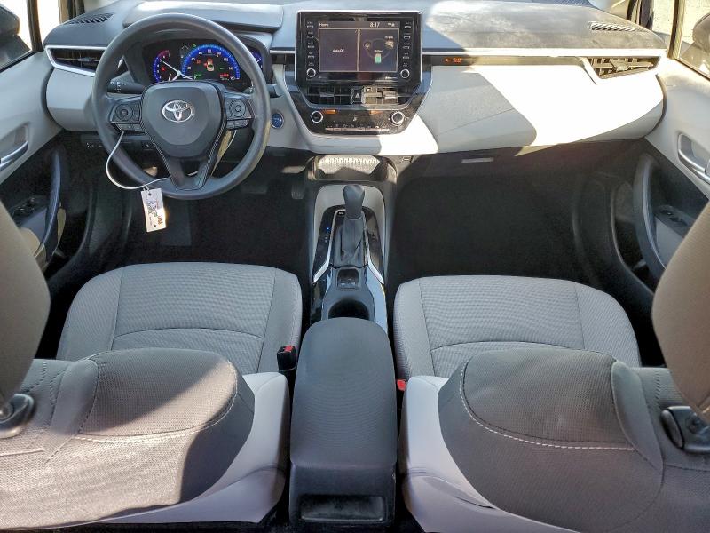 Фото 8 - TOYOTA COROLLA