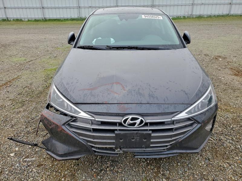 Фото 5 - HYUNDAI ELANTRA