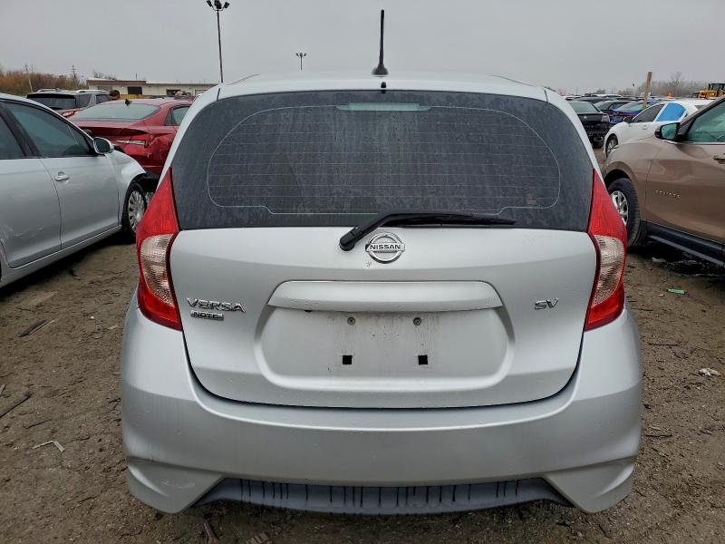 Фото 6 - NISSAN VERSA