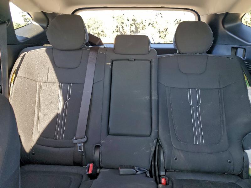 Фото 10 - HYUNDAI TUCSON