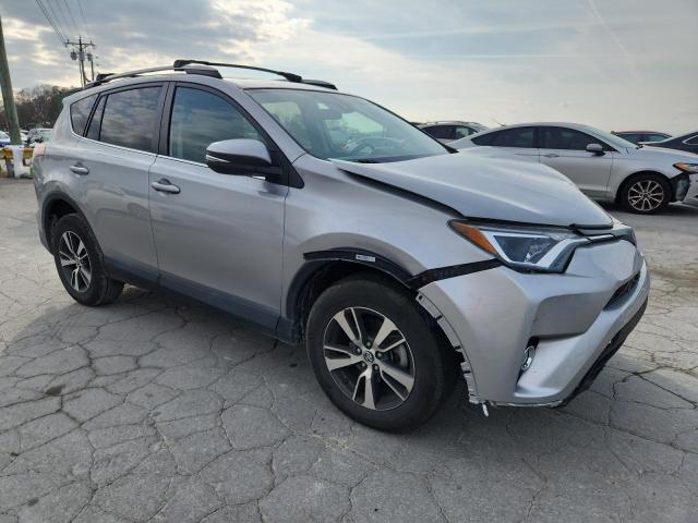 Фото 4 - TOYOTA RAV4