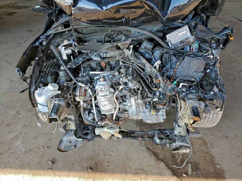 Фото 11 - HONDA HR-V