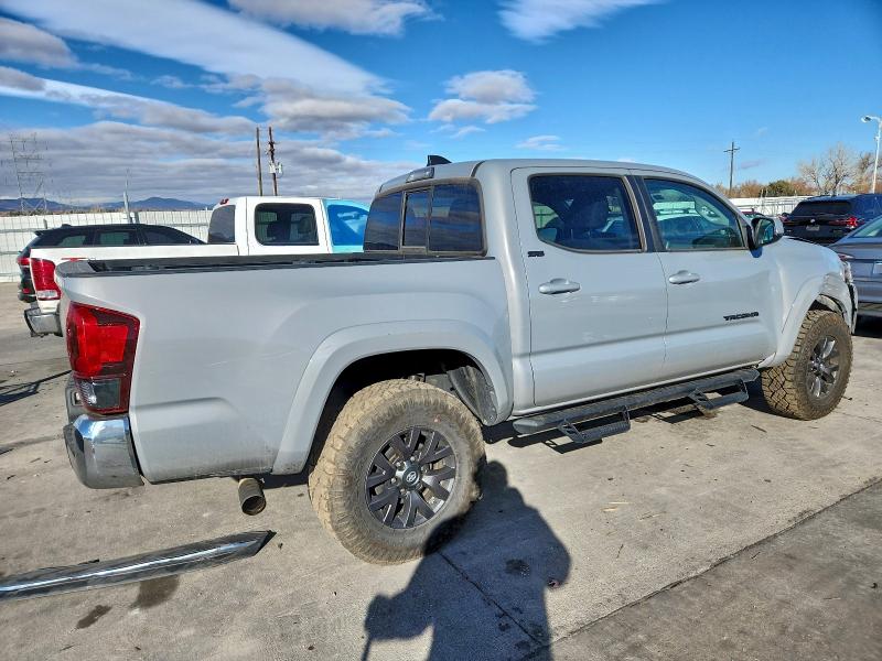 Фото 3 - TOYOTA TACOMA