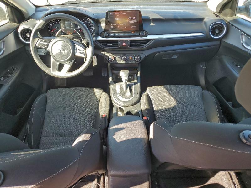 Фото 8 - KIA FORTE