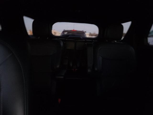 Фото 10 - FORD EXPLORER