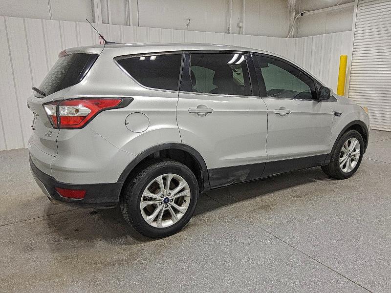 Фото 3 - FORD ESCAPE