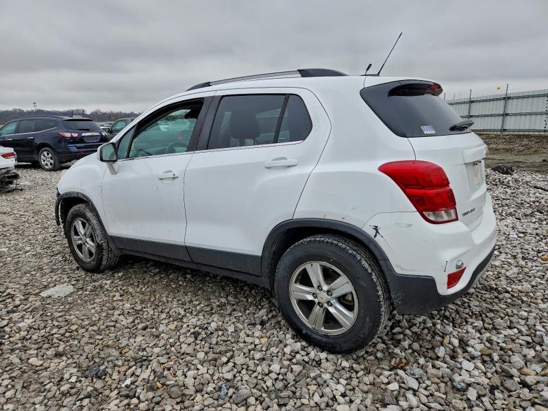 Фото 2 - CHEVROLET TRAX