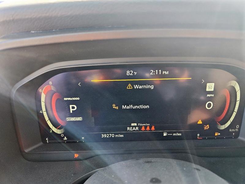 Фото 9 - NISSAN ROGUE