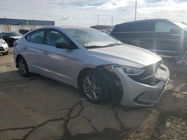 Фото 4 - HYUNDAI ELANTRA