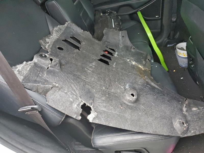 Фото 13 - KIA SORENTO