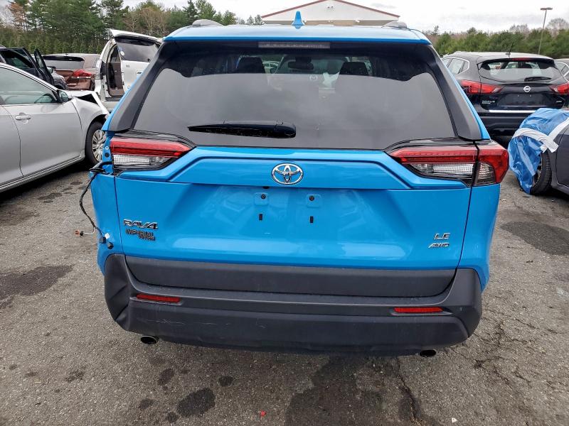 Фото 6 - TOYOTA RAV4