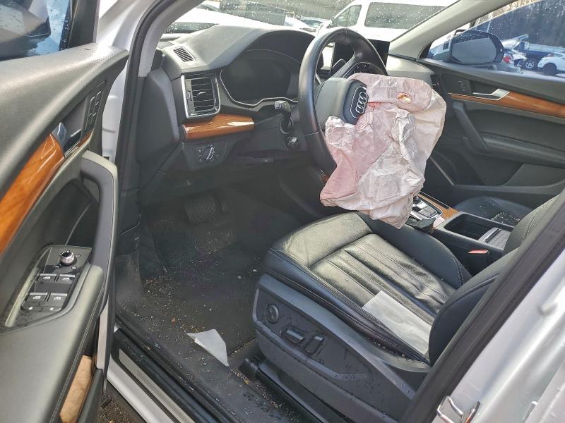 Фото 8 - AUDI Q5