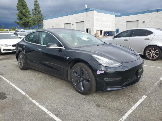 Фото 4 - TESLA MODEL 3