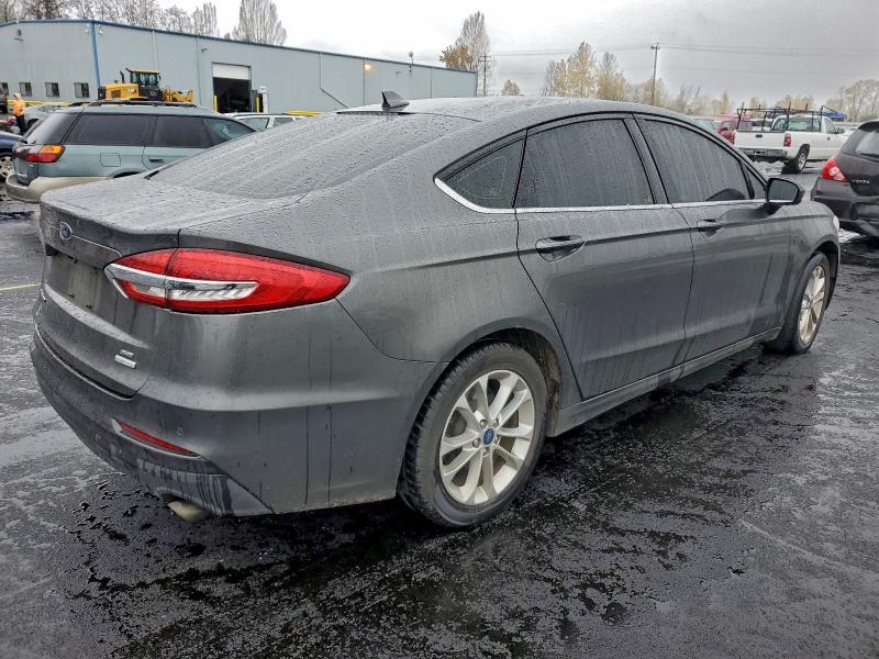 Фото 3 - FORD FUSION