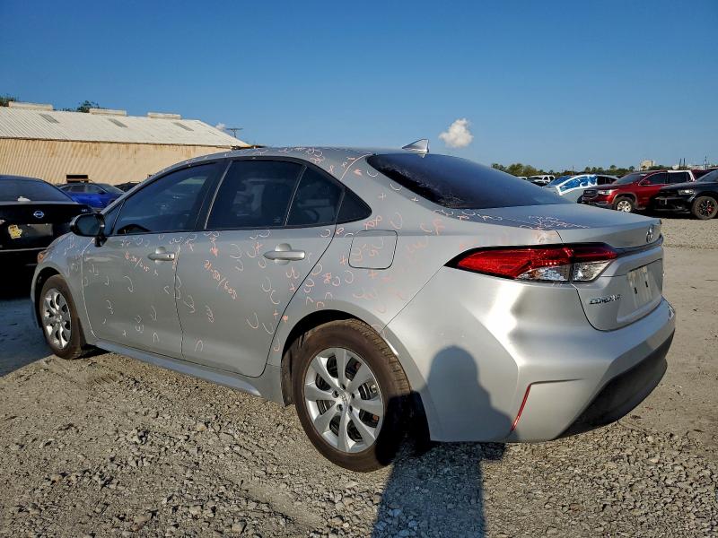 Фото 2 - TOYOTA COROLLA