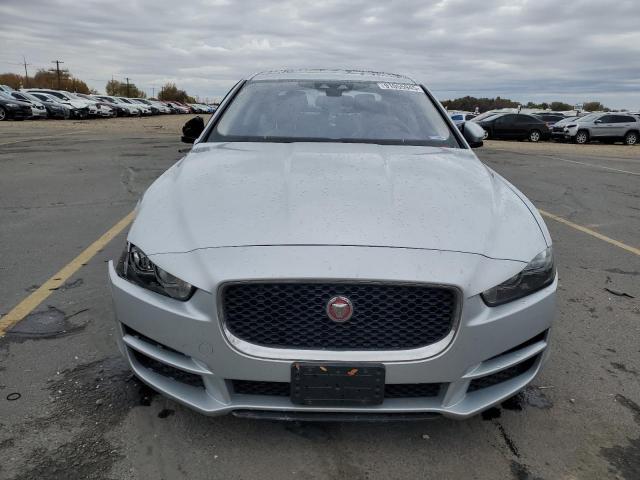 Фото 5 - JAGUAR XE