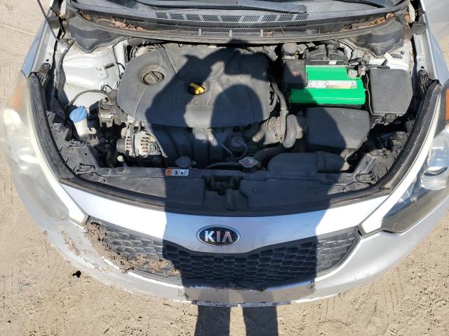 Фото 11 - KIA FORTE