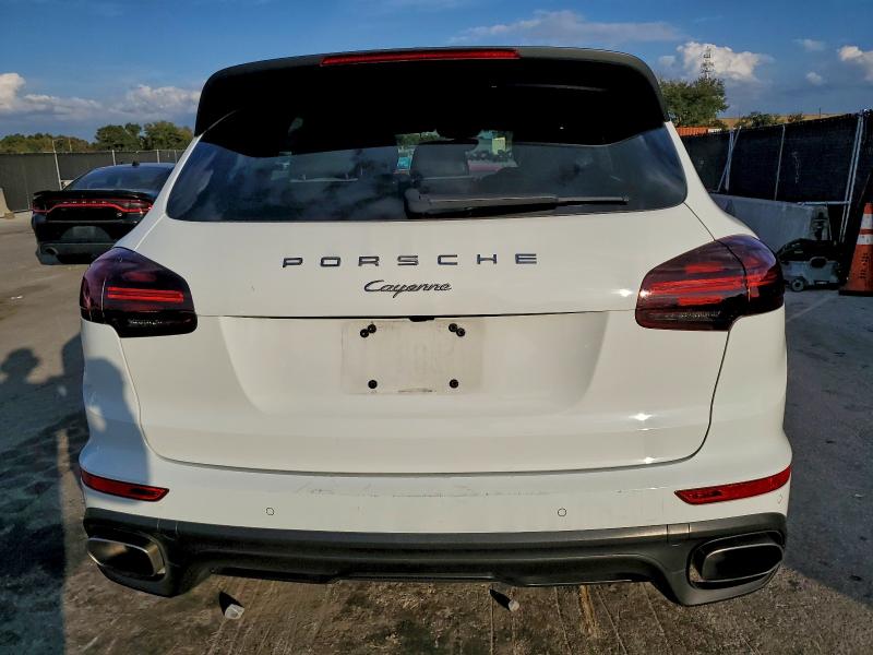Фото 6 - PORSCHE CAYENNE