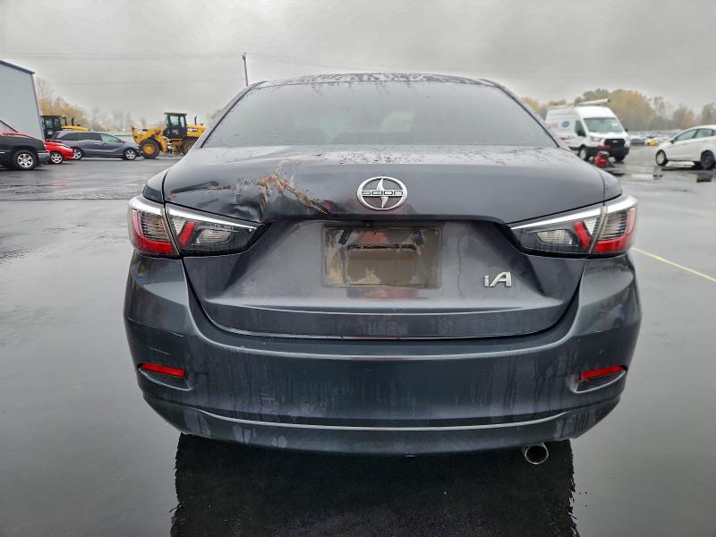 Фото 6 - TOYOTA SCION