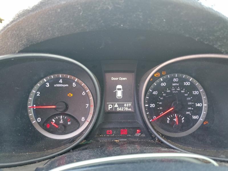 Фото 9 - HYUNDAI SANTA FE