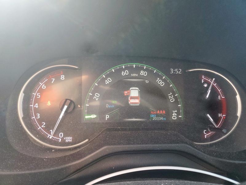 Фото 9 - TOYOTA RAV4