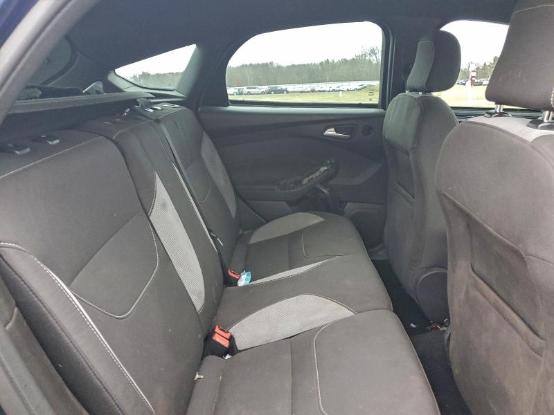 Фото 10 - FORD FOCUS