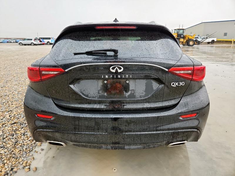 Фото 6 - INFINITI QX30