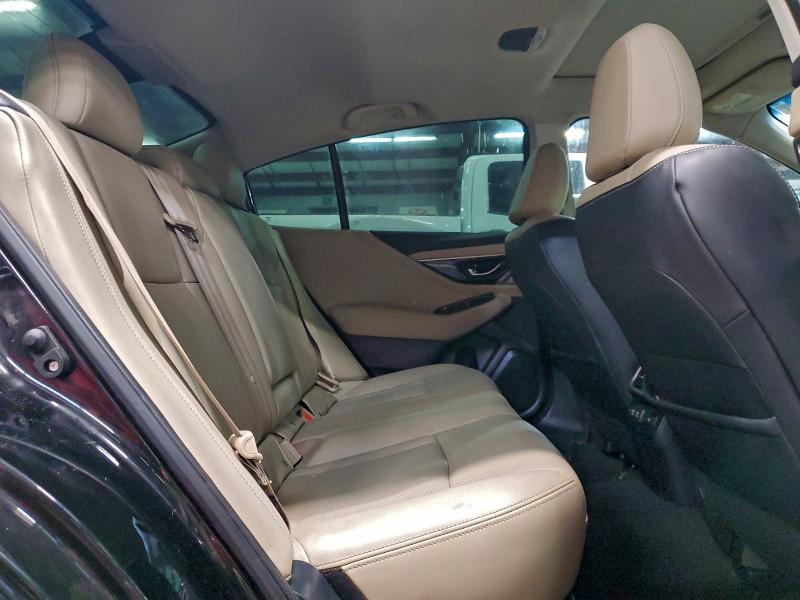 Фото 10 - SUBARU LEGACY