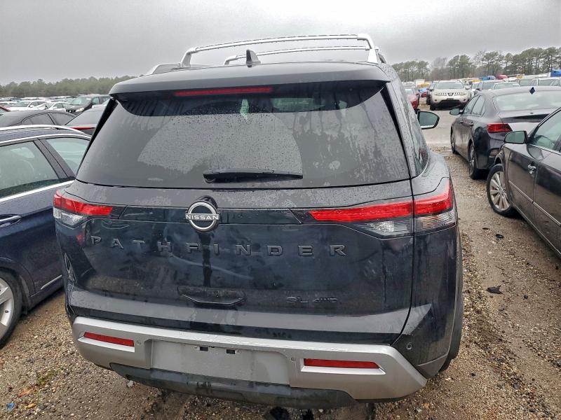 Фото 6 - NISSAN PATHFINDER