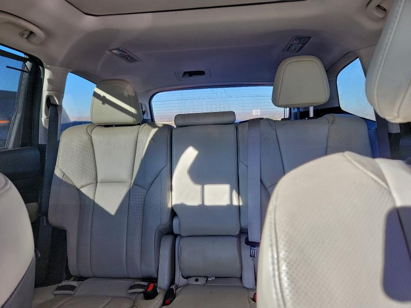 Фото 10 - SUBARU ASCENT