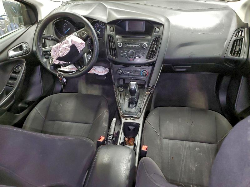 Фото 8 - FORD FOCUS