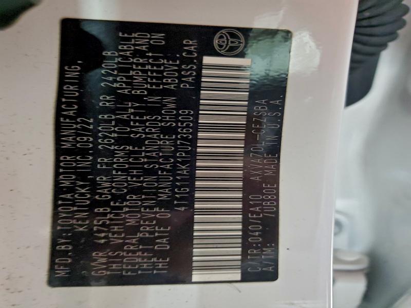 Фото 13 - TOYOTA CAMRY