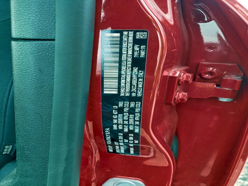 Фото 13 - JEEP RENEGADE