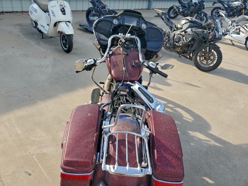 HARLEY-DAVIDSON FL 2015