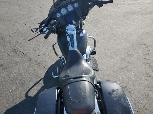 HARLEY-DAVIDSON FL 2020