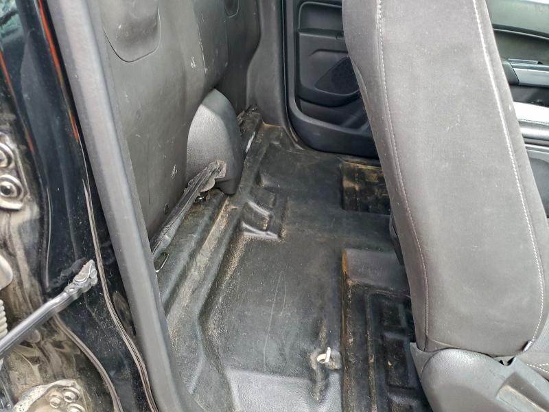 Фото 10 - CHEVROLET COLORADO