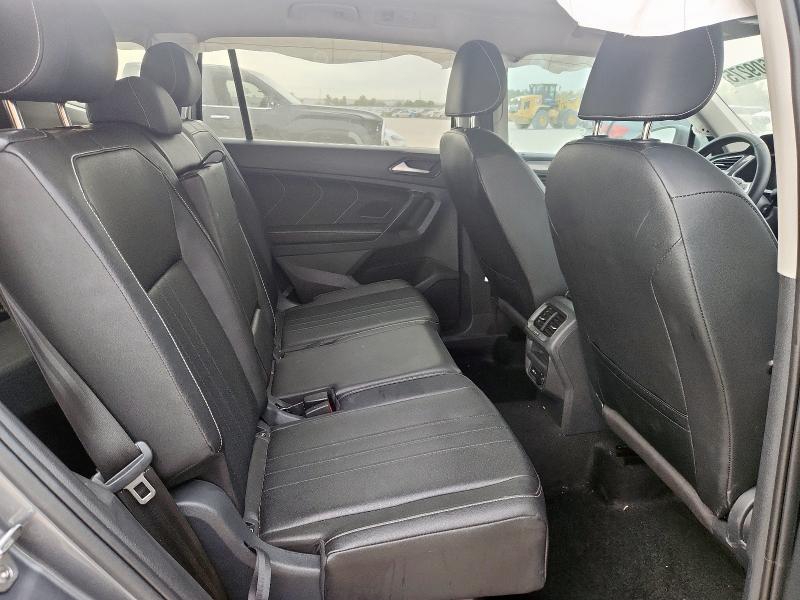 Фото 11 - VOLKSWAGEN TIGUAN